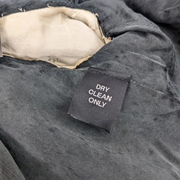 NWT, LIMITED EDITION JUSTIFY MY LOVE WOMEN'S JACKET COLLECTION SIZE S/M. - Picture 8 of 15